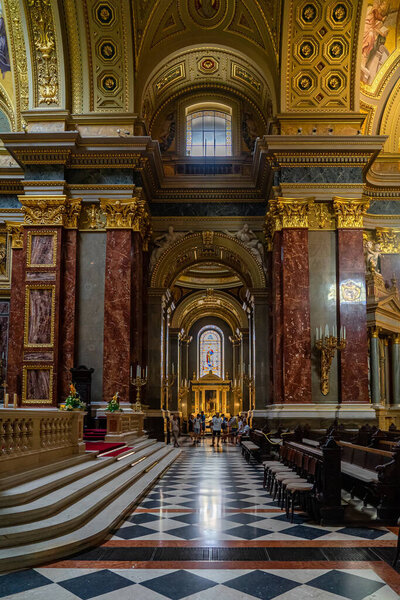 Церковь Св. Стефана в Будапеште, Венгрия
