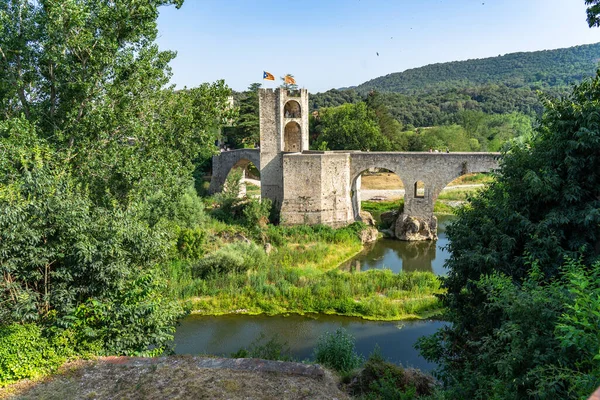 Μεσαιωνικό Χωριό Τοπίου Besalu Καταλονία Ισπανία — Φωτογραφία Αρχείου