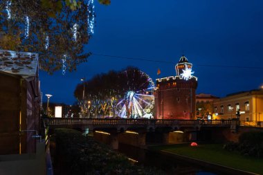 Perpignan 'da Le Castillet Noel gecesi, Fransa
