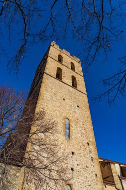Akdeniz kıyısında popüler bir tatil beldesi olan Argeles sur Mer France 'ın eski bir kasabası.