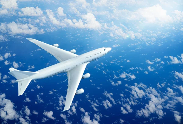 Avião Voando Acima Das Nuvens Rendering — Fotografia de Stock