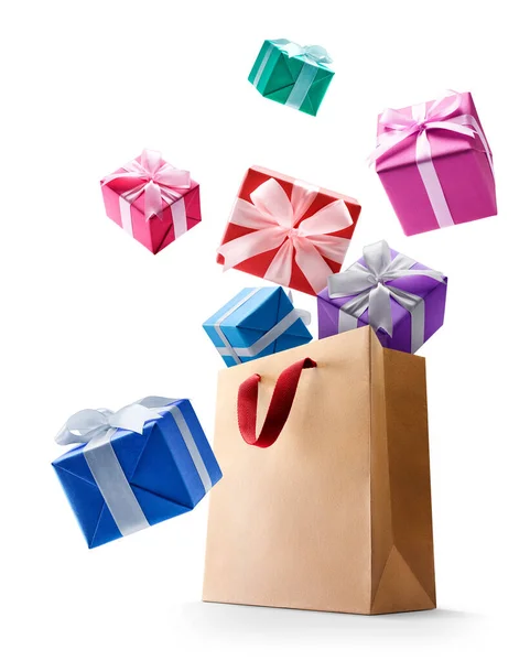 Scatole Regalo Pop Out Dal Sacchetto Carta Isolato Sfondo Bianco — Foto Stock