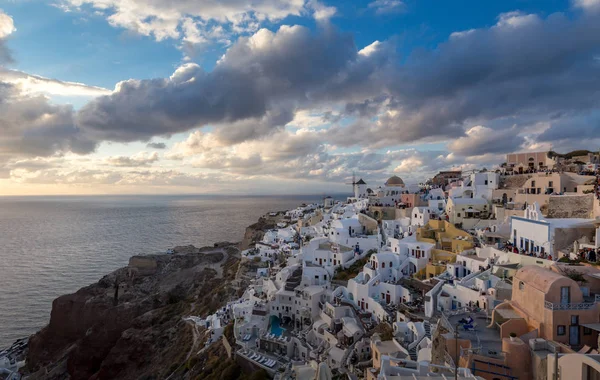 Όμορφη Πόλη Της Σαντορίνης Στην Ελλάδα — Φωτογραφία Αρχείου