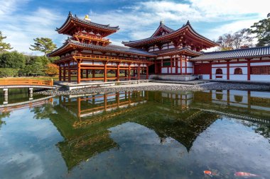 Uji, Kyoto, Japonya ünlü Byodo bileşenini Budist Tapınağı, UNESCO Dünya Miras Listesi. Phoenix Hall Binası