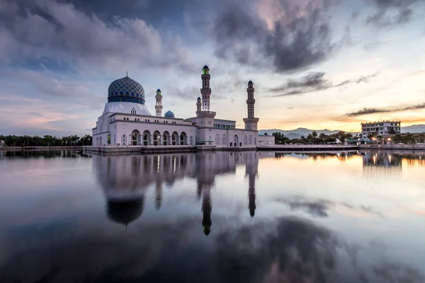 Mezquita Kota Kinabalu —  Fotos de Stock