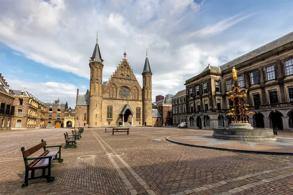 Delft Niederlande Mai 2013 Stadtlandschaft Markt Zentraler Platz Delft Wunderschön lizenzfreie Stockfotos