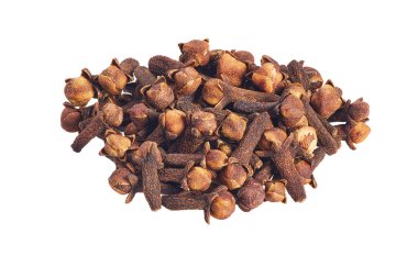 Beyaz bir arka plan üzerinde izole kuru baharat karanfil