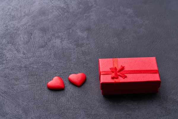 Fondo Del Día San Valentín Caja Regalo Con Dos Corazones —  Fotos de Stock