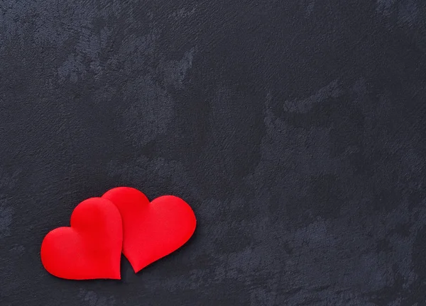 Deux Coeurs Rouges Sur Fond Noir Espace Copie Concept Amour — Photo