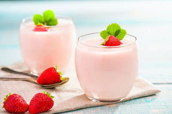 Two Bowl Strawberry Yogurt Wooden Background — Stock Photo, Image