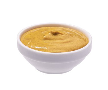 Beyaz arka plan üzerinde izole kase hardal sosu. Hardal sosu bölümünü.