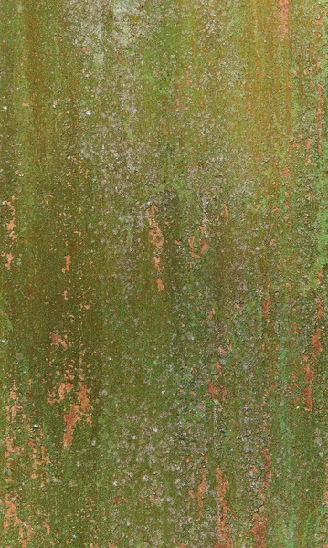 Пілінг зеленої фарби на старій текстурі тла стіни. Вертикальна арка — стокове фото