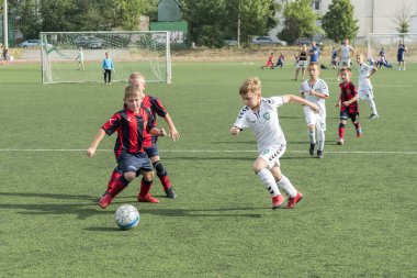 Kiev, Ukrayna - 28 Haziran 2018 futbol oynamak çocuk.
