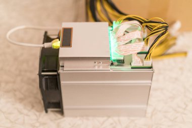 cryptocurrency ekipman para elektronik finans para madencilik. aşık incelemesi cryptocurrency
