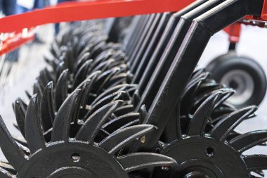 Parçalar ve bileşenler Tarım makineleri. Plough. Harrow. Kültivatör. Parça