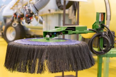 Sokak temizleme makinesi. Sokakları Temizleme için aygıtlar. Sergi örnek.