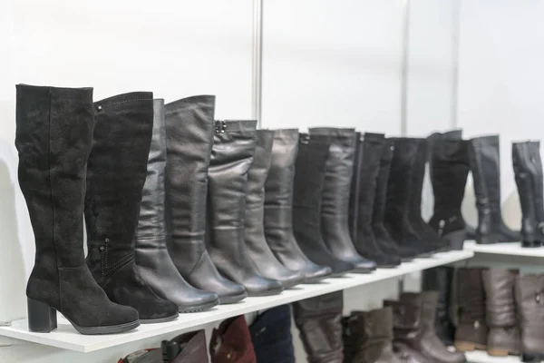 Women Boots Shelves Store Pavilion Store Fashionable Women Shoes Leather — Stock Photo, Image