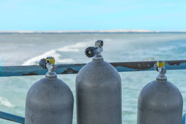 Lot Diving Cylinders Oxygen Cylinders Outdoor Oxygen Cylinders Swimming Background — Stock Photo, Image