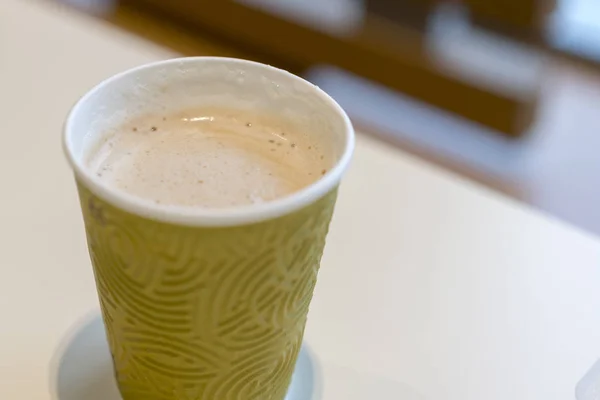 Kaffee Mit Milch Papierglas — Stockfoto