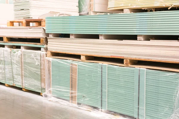 Drywall Numa Loja Ferragens Folhas Drywall Para Reparação Construção Conceito — Fotografia de Stock