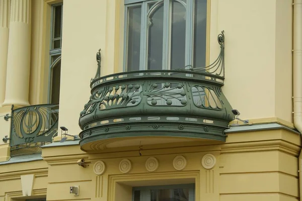 Balcone Stile Liberty Della Stazione Ferroviaria Vitebsk San Pietroburgo — Foto Stock