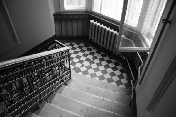 Fragmento Del Interior Escalera Una Casa Apartamentos Estilo Art Nouveau — Foto de Stock