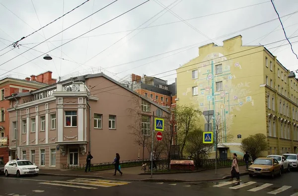 Frühlingstag Auf Einer Der Straßen Der Petrograder Seite Petersburg — Stockfoto
