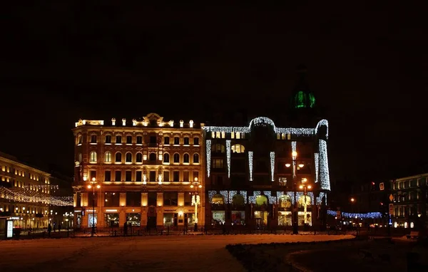 Noel Dekorasyon Elektrik Parlayan Işıklar Nevsky Prospekt Petersburg Evde Zinger — Stok fotoğraf