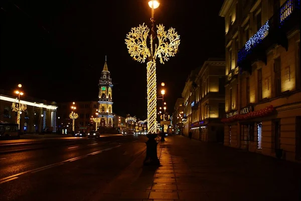 Decoração Natal Cidade Com Luzes Brilhantes Elétricas Nevsky Prospect São — Fotografia de Stock