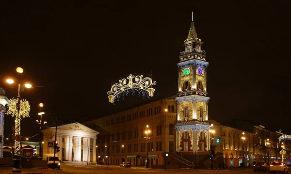 Noel Dekorasyonu Ile Şehrin Elektrik Parlayan Işıklar Nevsky Prospect Petersburg — Stok fotoğraf