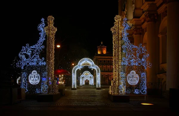 Väntan New Year Magic Festlig Elektriska Girlander Nära Eremitaget Petersburg — Stockfoto