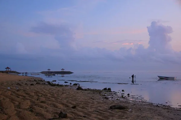 Півгодини Перед Сходом Сонця Березі Океану Фотографи Приступити Роботи — стокове фото