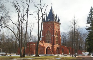 Tsarskoe Selo Alexandrovsky Park Mart ayı sonunda yürüyüş