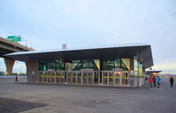 Paviljoen van Novokrestovskaya metrostation — Stockfoto