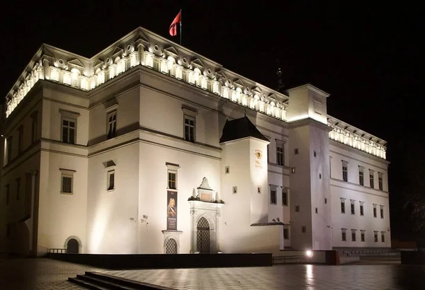 Winter evening and the Palace of Lithuanian rulers — Stock Photo, Image