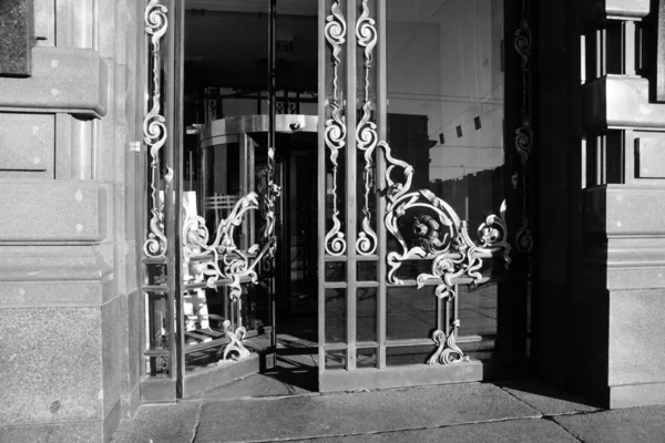 Fragmento do desenho da entrada principal da Casa Zinger em Nevsky Prospect — Fotografia de Stock