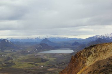 Serin bir yaz akşamı ve güzel bir manzara