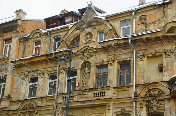 Fragment Van Gevel Van Een Eclectisch Gebouw Het Centrum Van — Stockfoto