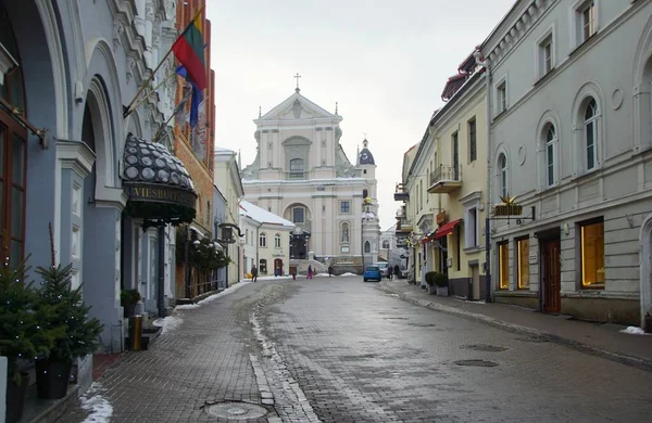 Прогулянка Центрі Міста Теплий Зимовий День Міські Ворота Каплиця Ворота — стокове фото