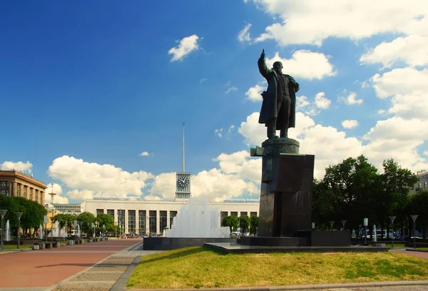 Nyári Nap Egy Érdekes Kirándulás Városban Lenin Téren Finn Állomáson — Stock Fotó