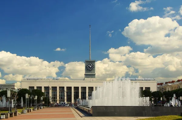 Dia Verão Uma Excursão Interessante Cidade Lenin Square Finlândia Station — Fotografia de Stock