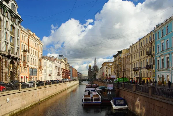 Summer Day Interesting Excursion City Griboedov Canal Embankment — Stock Photo, Image