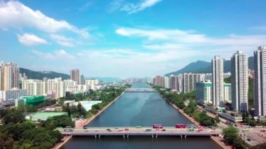 Shatin, Tai Wai, Şing Mun Nehri üzerinde hava panarama görünümü. Tayfun Mangkhut önce Hong Kong'a gel