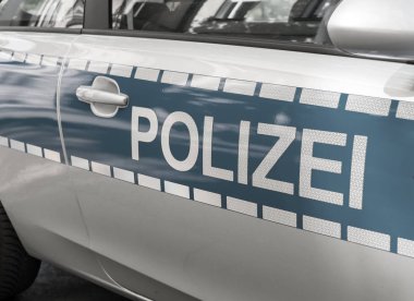 Alman haber: Mavi polis arabası, seçilen odak