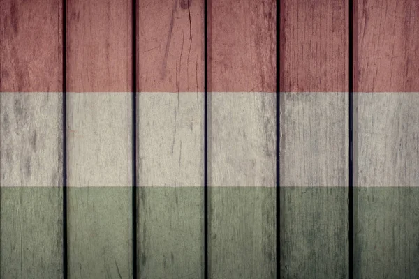 Прапор Угорщини дерев'яний паркан — стокове фото