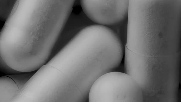 Macro Gros plan sur Capsules, Monochrome Pharmacy Background, Pan Shot — Video