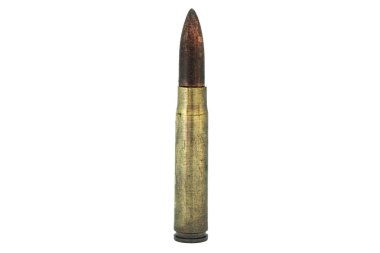 Paslı eski püsklü çelik kurşun yakın çekim beyaz arka plan üzerinde izole. 50 Kalibre Makineli Tüfek Mühimmatı. İkinci Dünya Savaşı'nın sonundan bu yana birçok askeri kuvvetler ile kullanın.