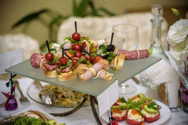 Servicio Mesa Catering Con Cubiertos Copas Vidrio Restaurante Antes Fiesta — Foto de Stock