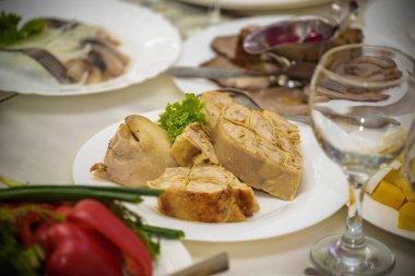 Ziyafet salonu Restoran. Kavram: hizmet. Kutlama. Yıldönümü. Düğün