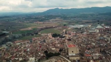 Santa Maria de Montblanc Kilisesi, İspanya hava görünümünü